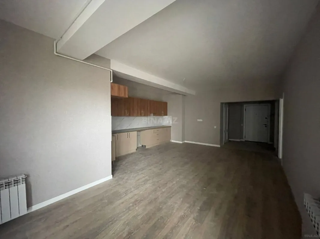 Satılır 2 otaqlı mənzil 82 m²