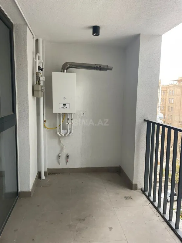 Satılır 2 otaqlı mənzil 82 m²