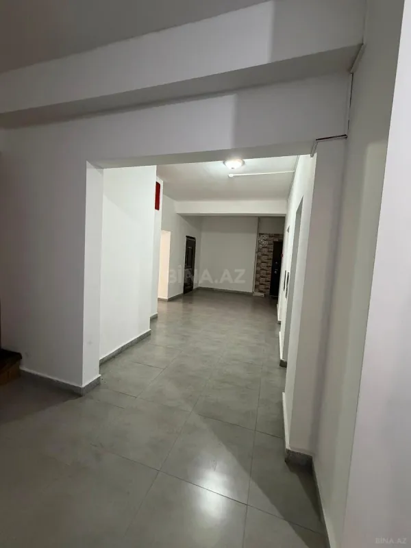 Satılır 2 otaqlı mənzil 106 m²