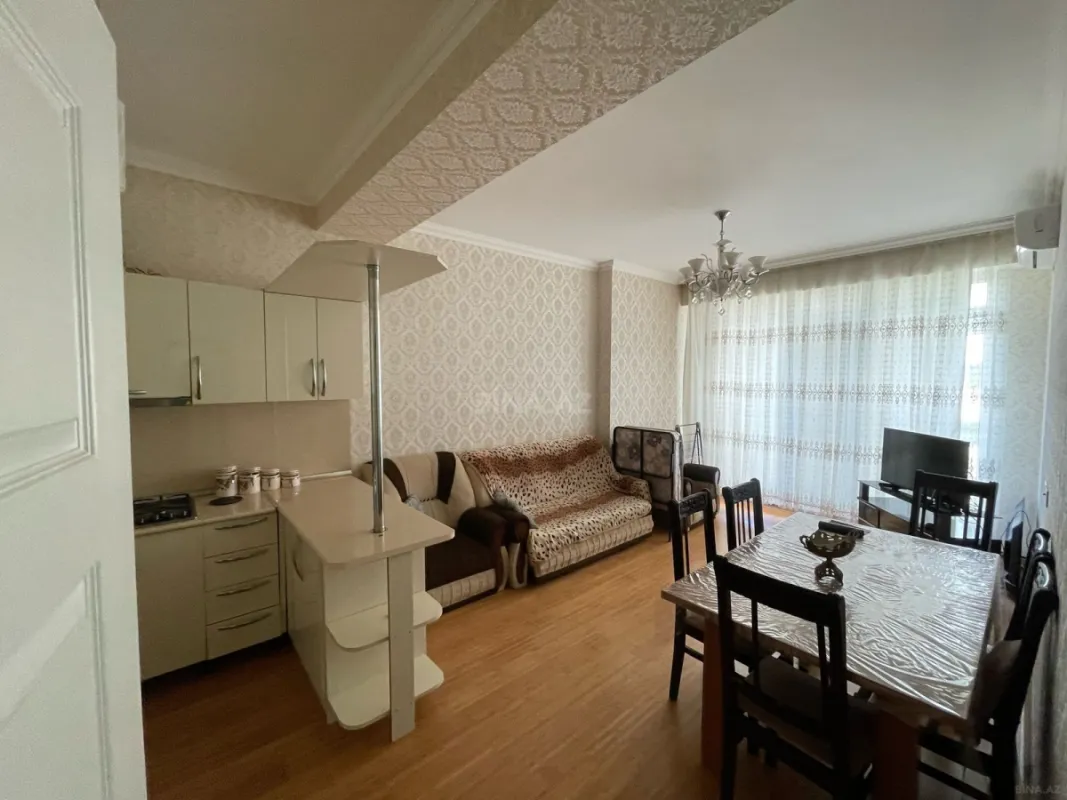 Kirayə verilir 2 otaqlı mənzil 60 m²
