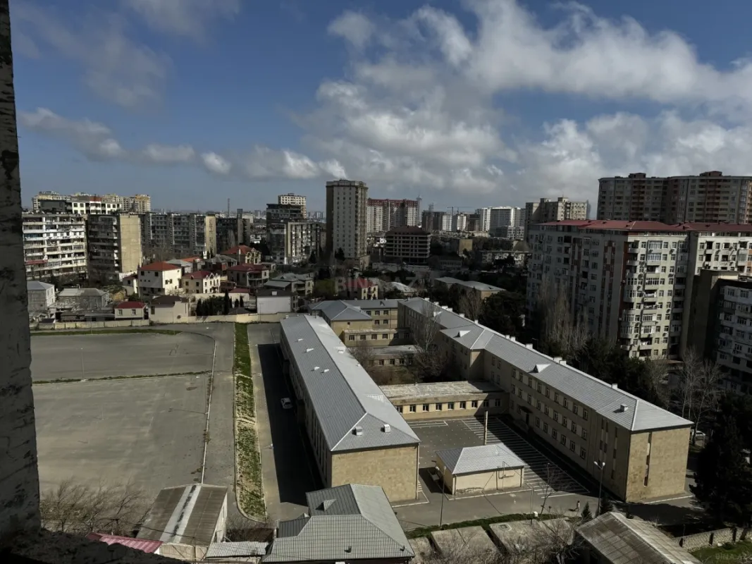 Satılır 3 otaqlı mənzil 120 m²