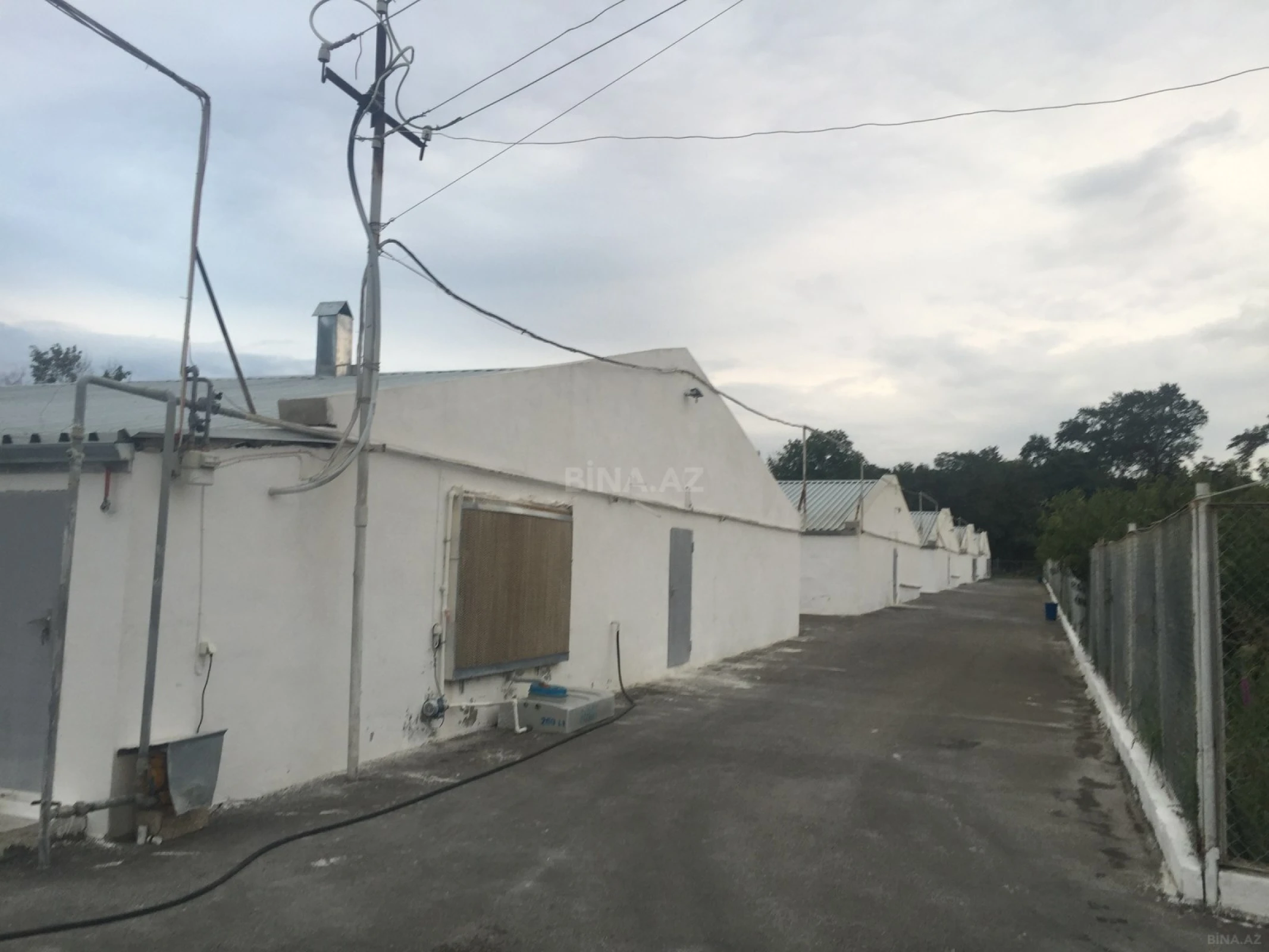 Satılır obyekt 2880 m²