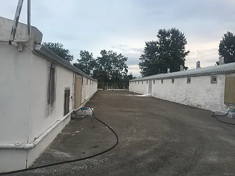 Satılır obyekt 2880 m²