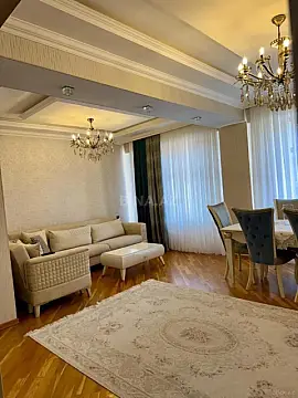 Satılır 4 otaqlı mənzil 115 m²