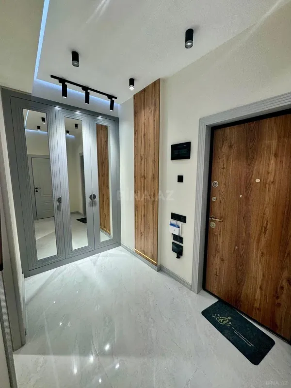 Satılır 2 otaqlı mənzil 55 m²