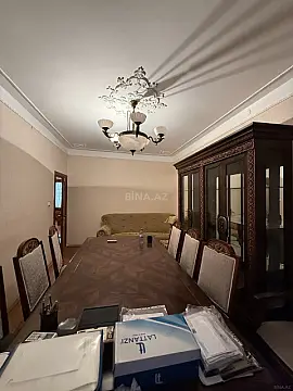 Satılır 4 otaqlı mənzil 100 m²