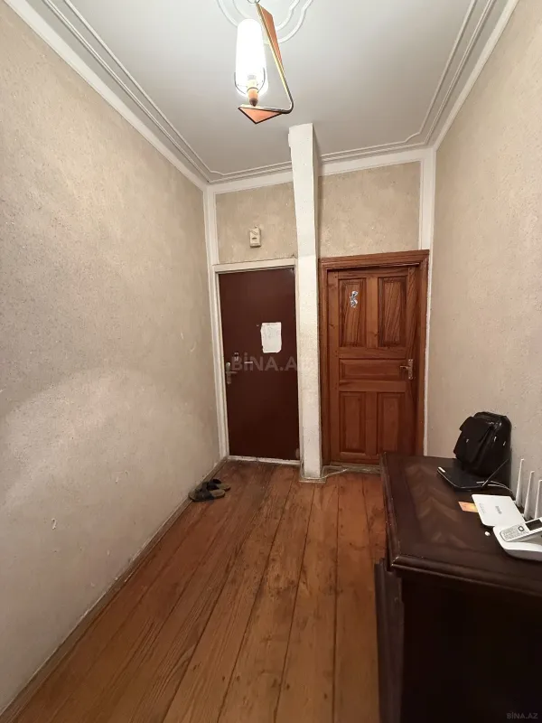 Satılır 4 otaqlı mənzil 100 m²