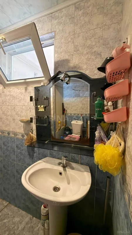 Kirayə verilir 3 otaqlı mənzil 110 m²