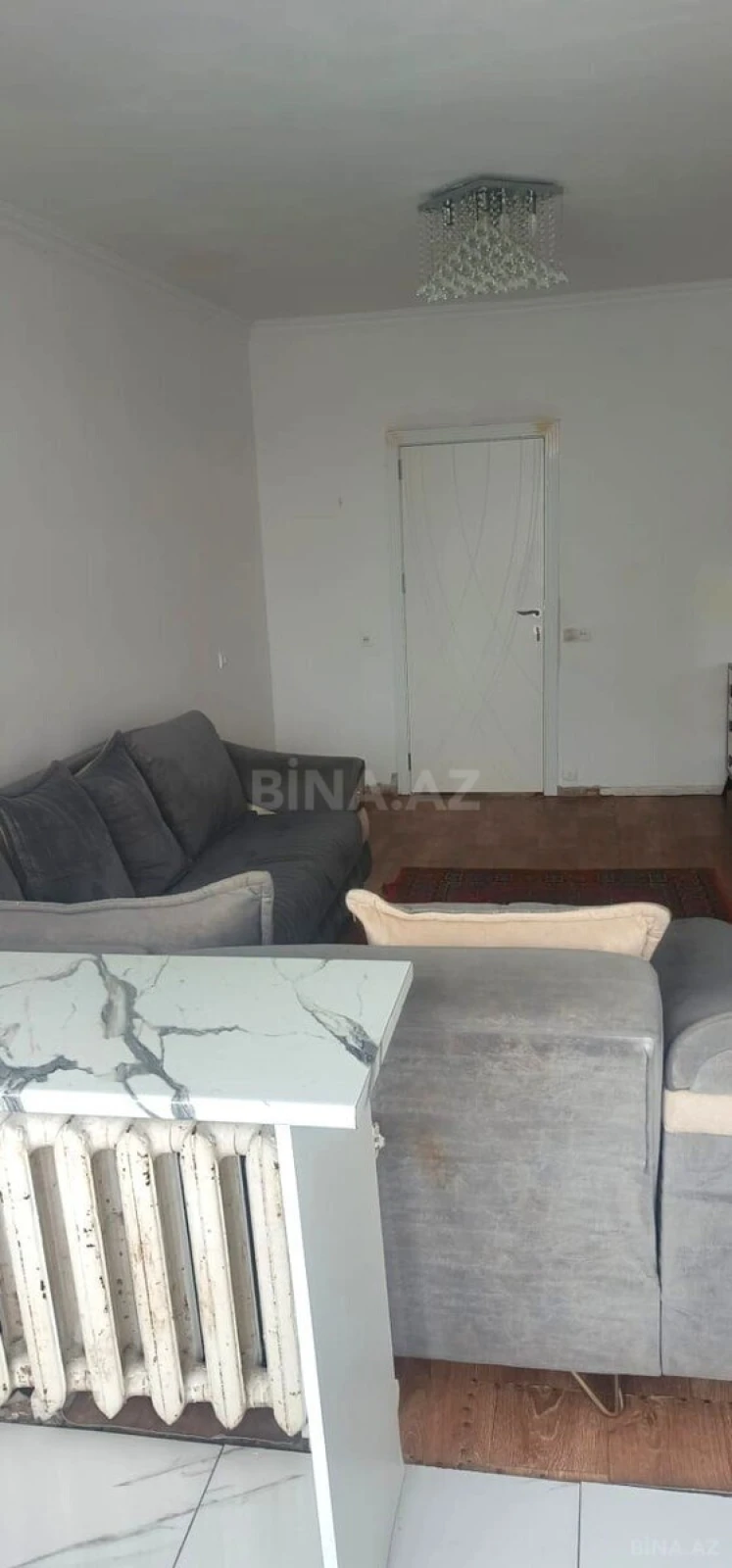 Kirayə verilir 2 otaqlı mənzil 65 m²