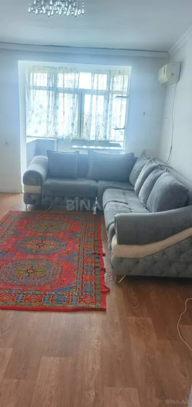 Kirayə verilir 2 otaqlı mənzil 65 m²
