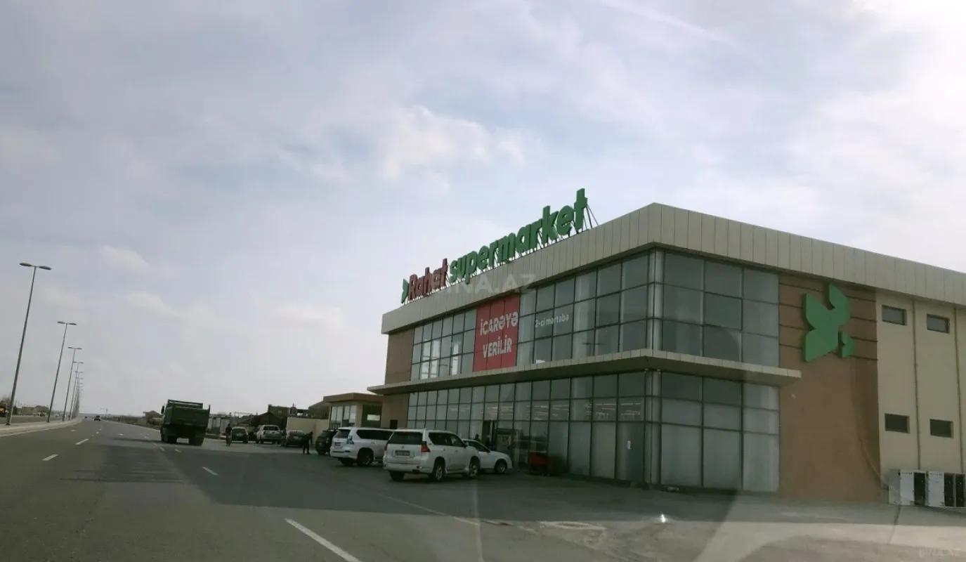 Kirayə verilir 6 otaqlı həyət evi 320 m²