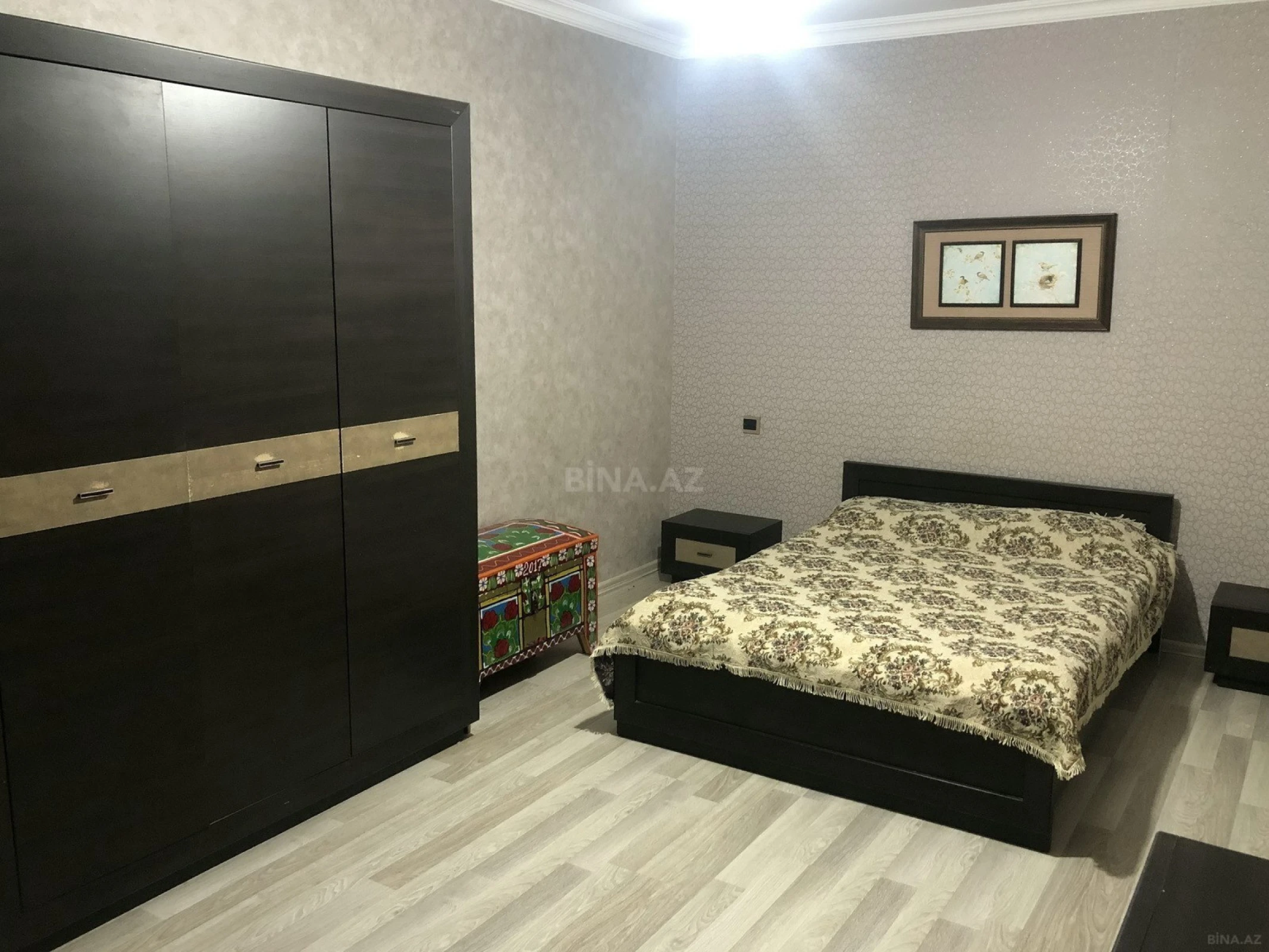 Kirayə verilir 6 otaqlı həyət evi 320 m²