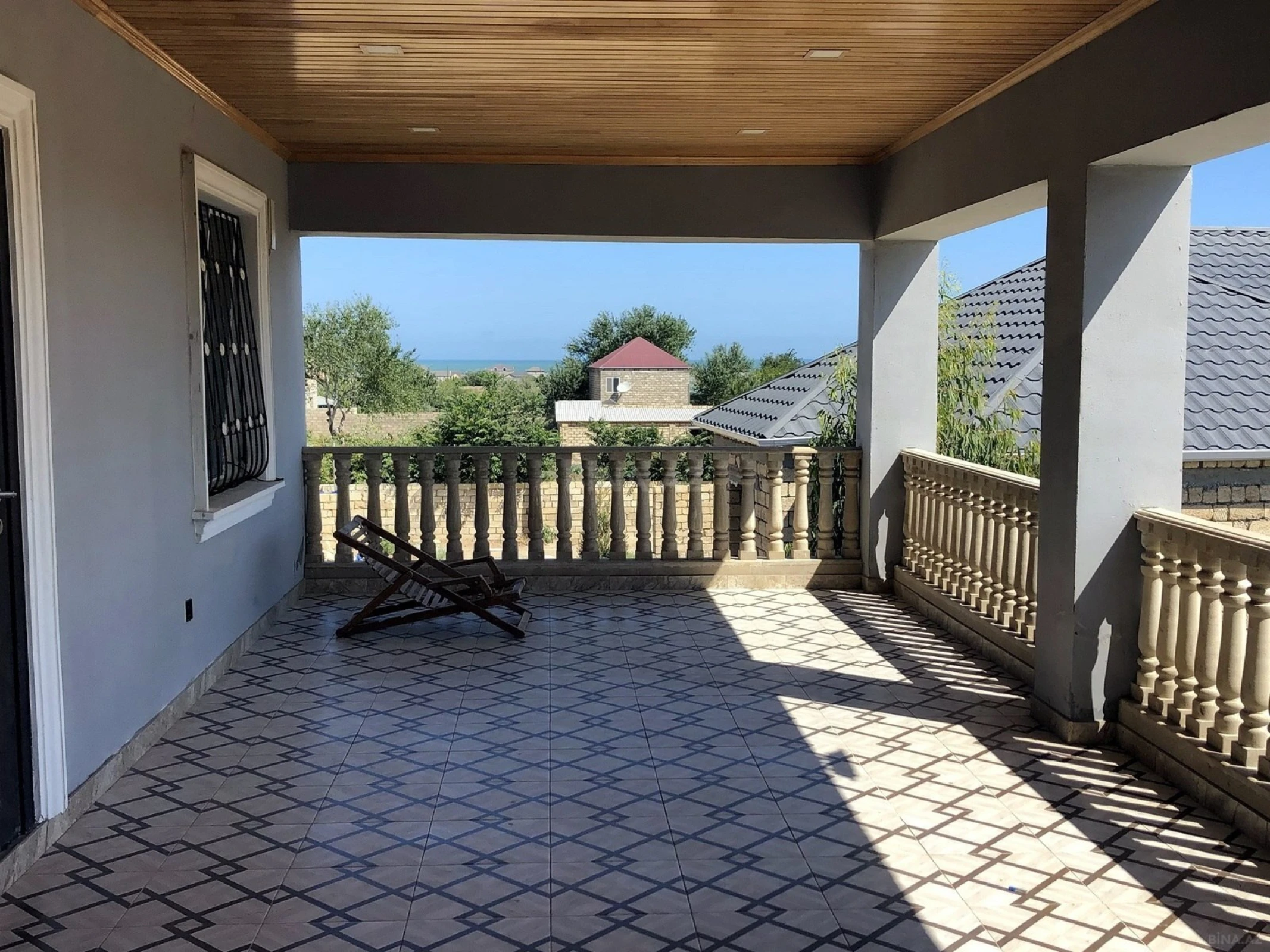 Kirayə verilir 6 otaqlı həyət evi 320 m²