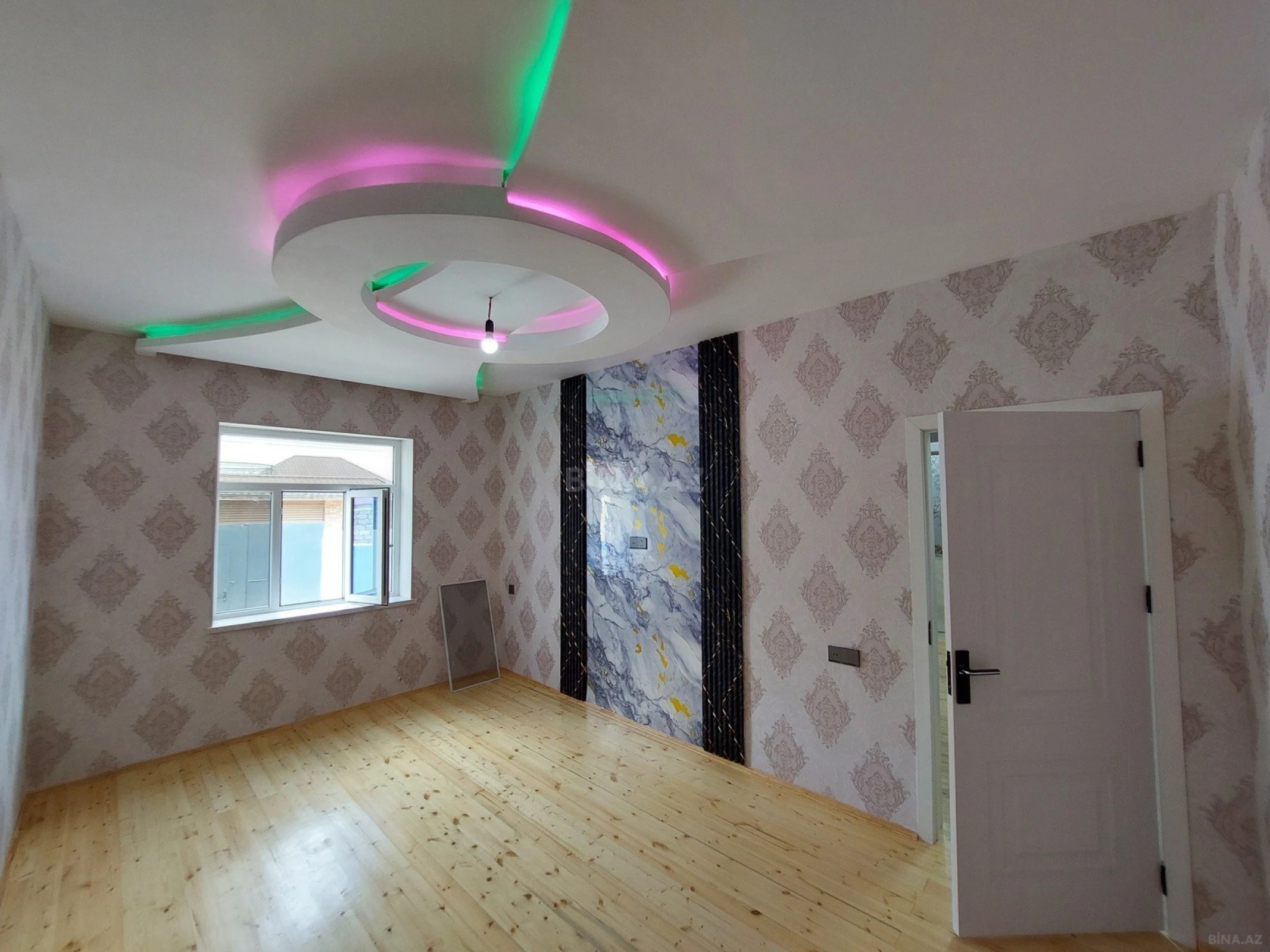 Satılır 3 otaqlı həyət evi 100 m²