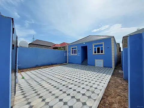 Satılır 3 otaqlı həyət evi 100 m²