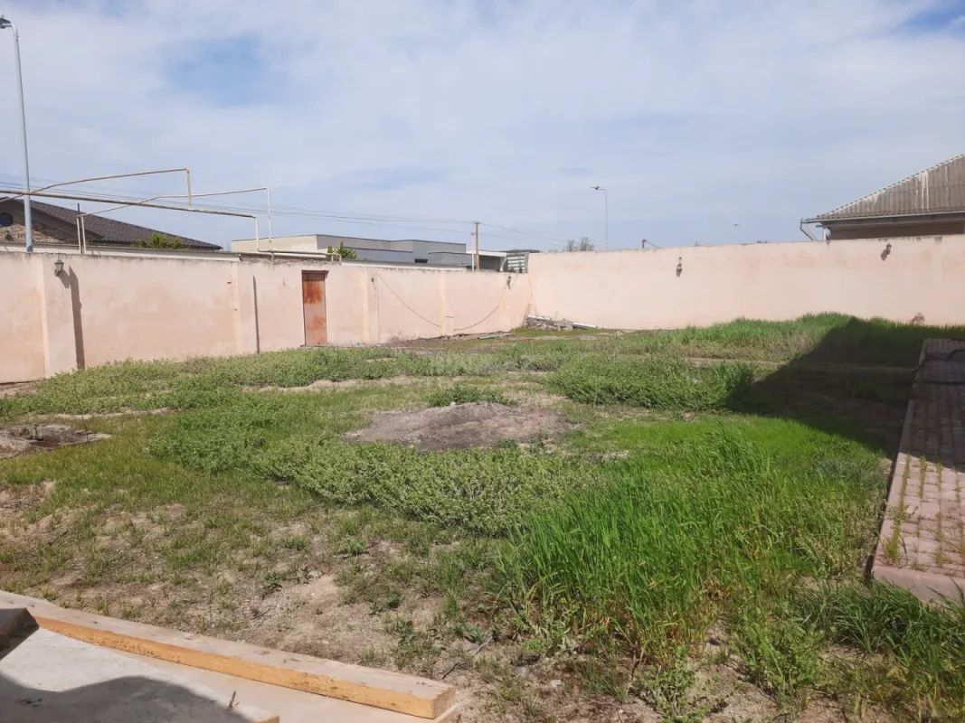 Satılır torpaq sahəsi 3.5 m²