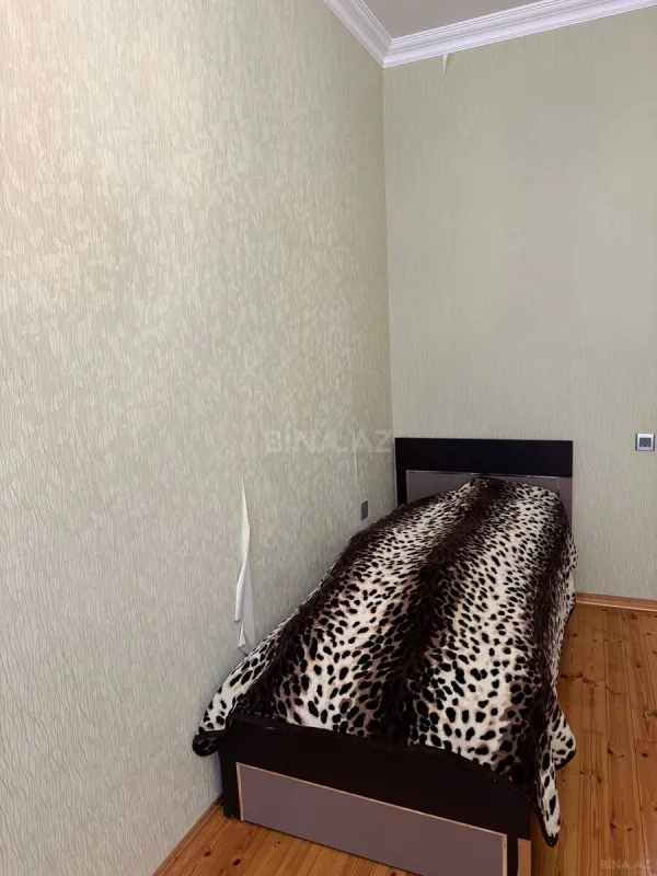 Kirayə verilir 3 otaqlı mənzil 127 m²