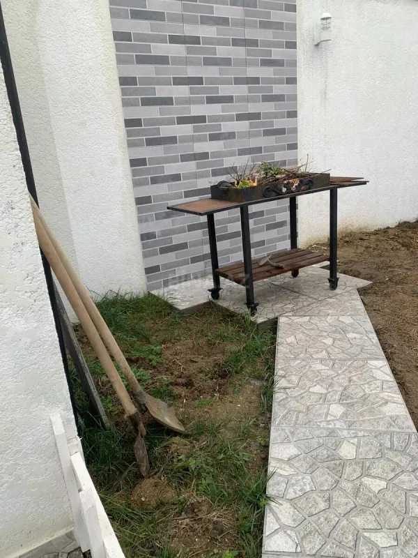 Satılır 3 otaqlı həyət evi 125 m²