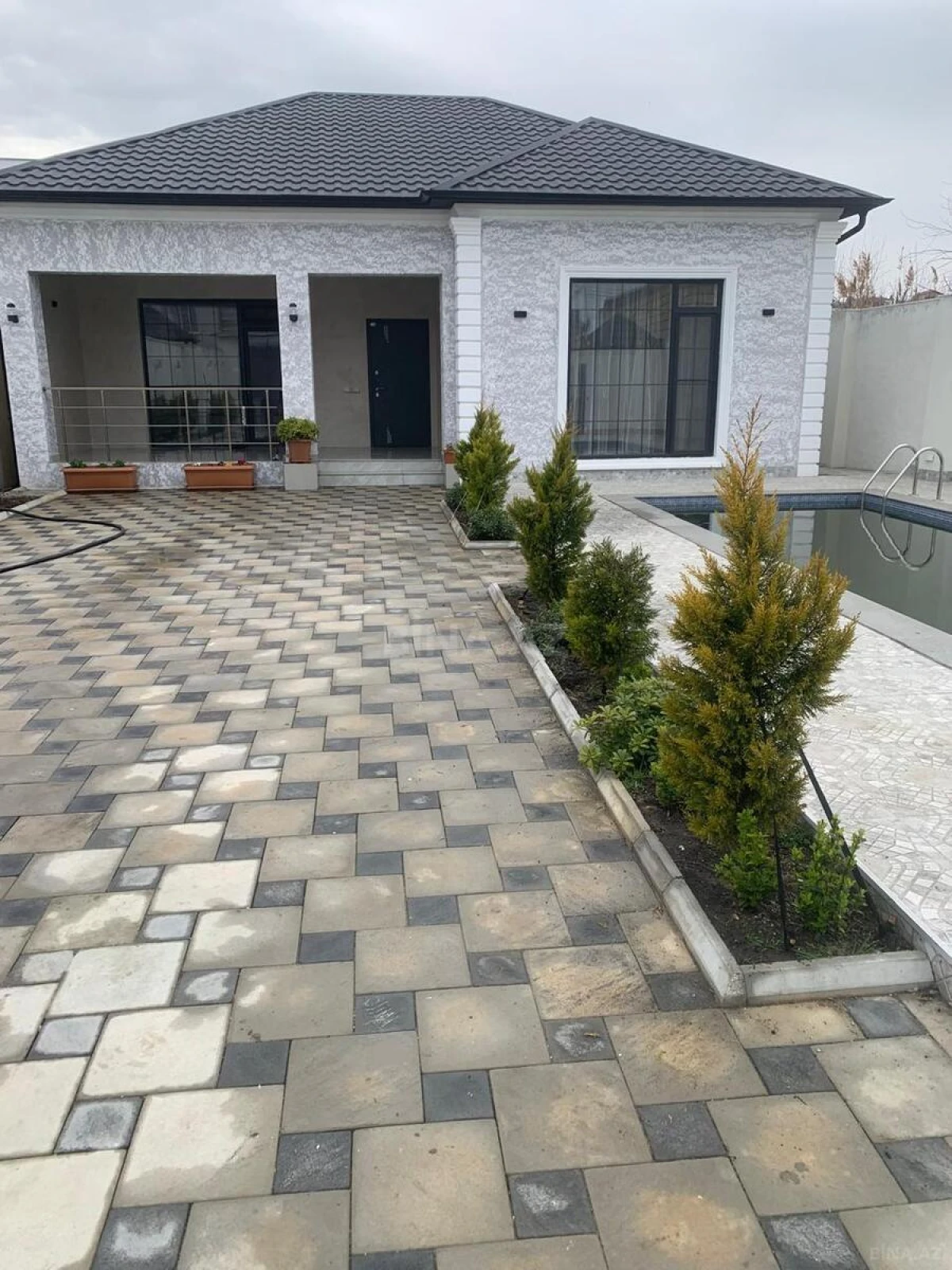 Satılır 3 otaqlı həyət evi 125 m²