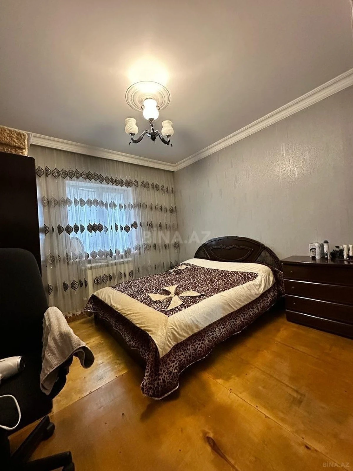 Satılır 7 otaqlı həyət evi 220 m²