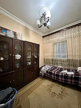 Satılır 7 otaqlı həyət evi 220 m²
