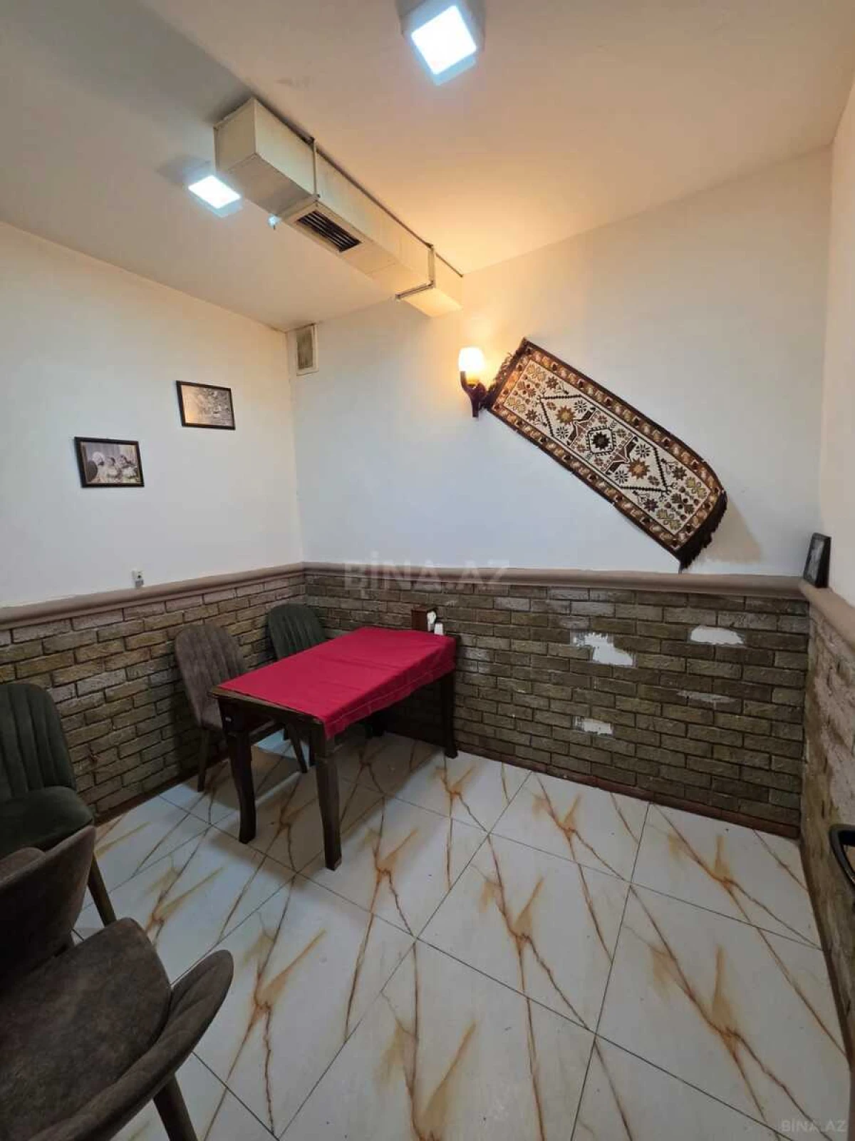 Kirayə verilir obyekt 155 m²