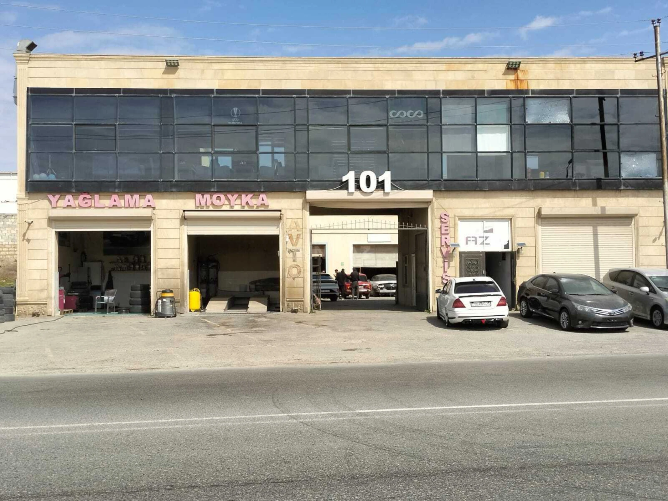 Satılır obyekt 600 m²