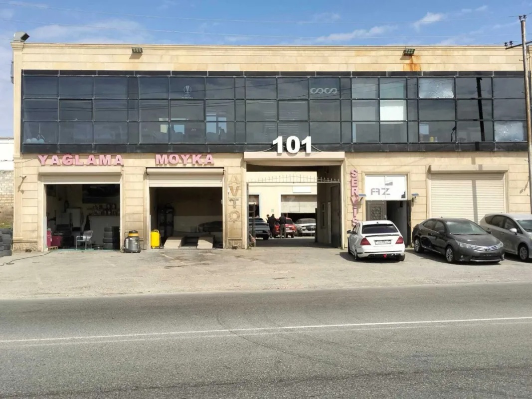 Satılır obyekt 600 m²