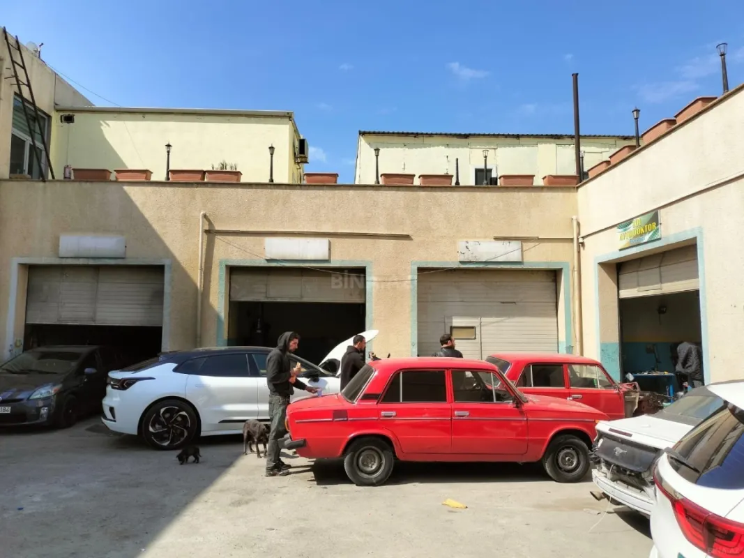 Satılır obyekt 600 m²