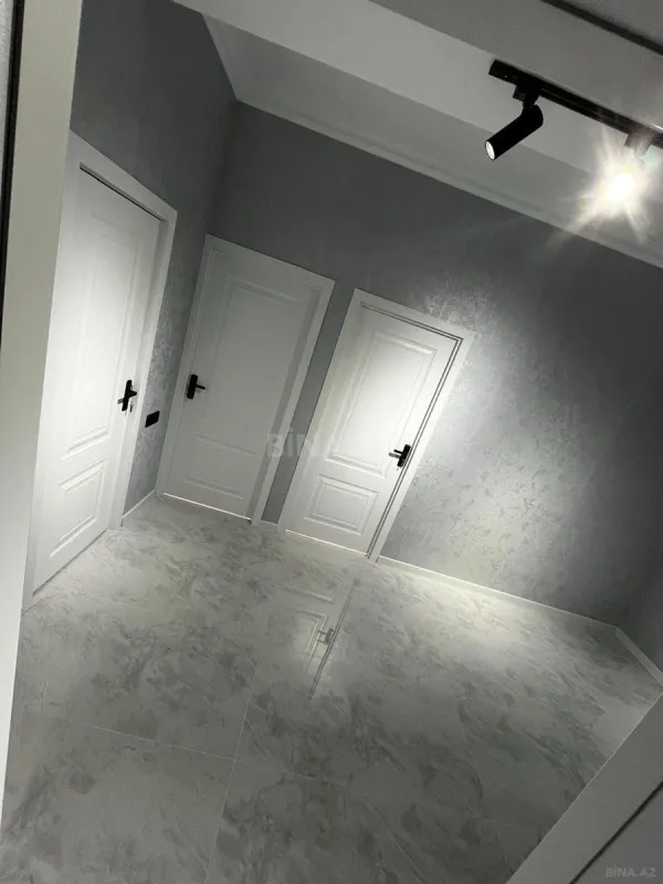 Satılır 2 otaqlı mənzil 55 m²