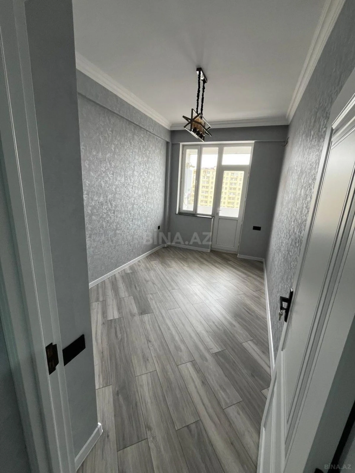 Satılır 2 otaqlı mənzil 55 m²