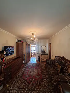 Satılır 4 otaqlı mənzil 90 m²