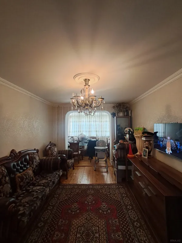 Satılır 4 otaqlı mənzil 90 m²