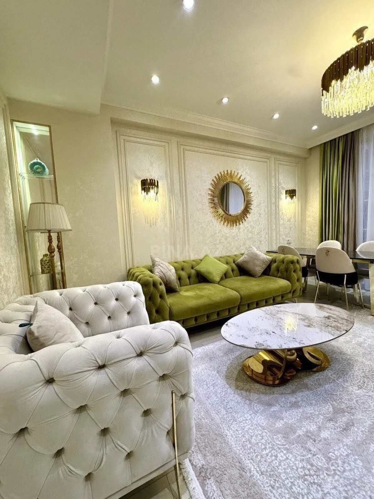 Kirayə verilir 3 otaqlı mənzil 110 m²