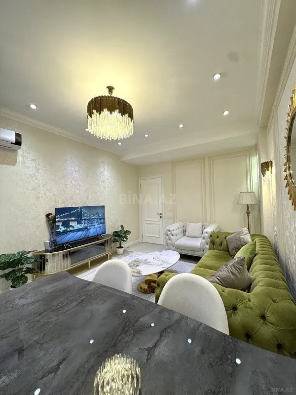 Kirayə verilir 3 otaqlı mənzil 110 m²