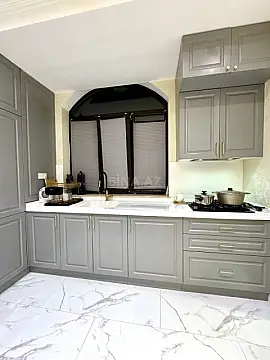 Kirayə verilir 3 otaqlı mənzil 110 m²