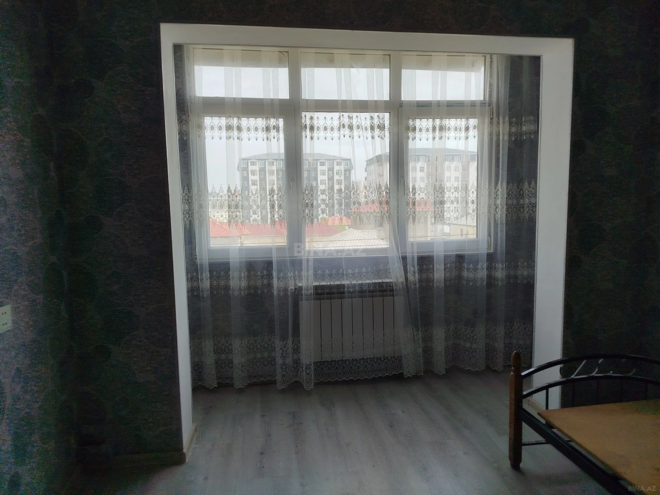 Satılır 3 otaqlı mənzil 76 m²