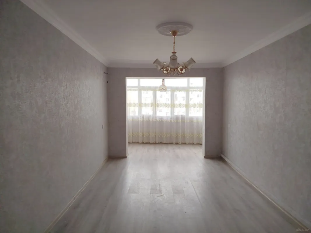 Satılır 3 otaqlı mənzil 76 m²