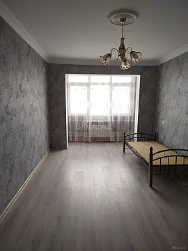 Satılır 3 otaqlı mənzil 76 m²