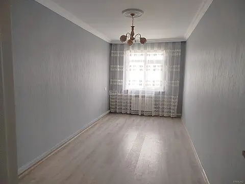 Satılır 3 otaqlı mənzil 76 m²