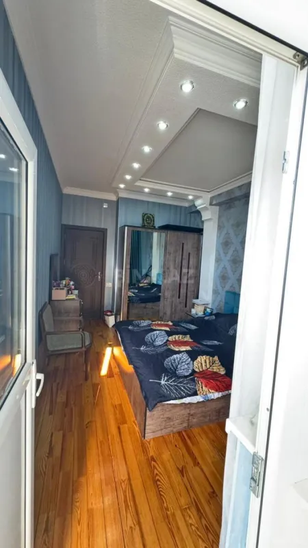 Satılır 2 otaqlı mənzil 55 m²