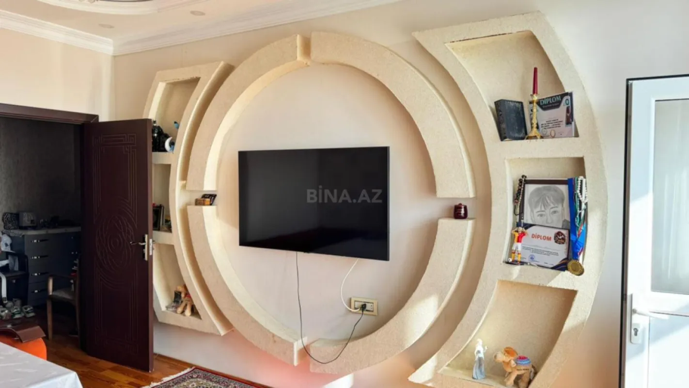 Satılır 2 otaqlı mənzil 55 m²