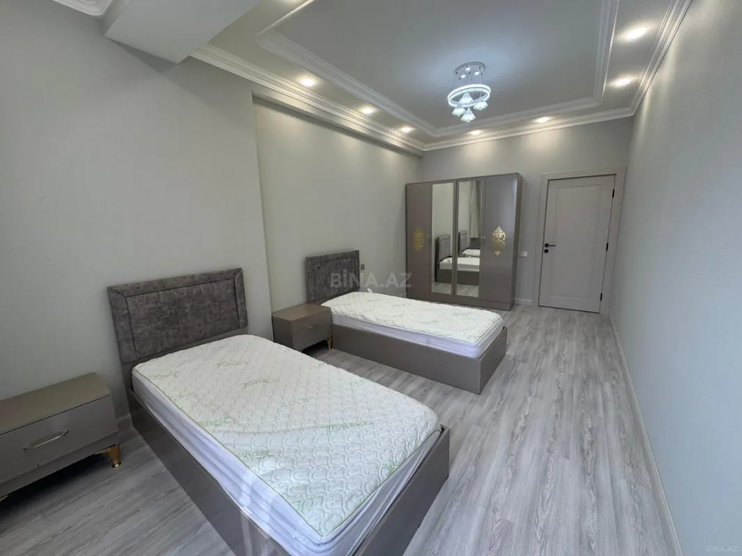 Kirayə verilir 3 otaqlı mənzil 130 m²