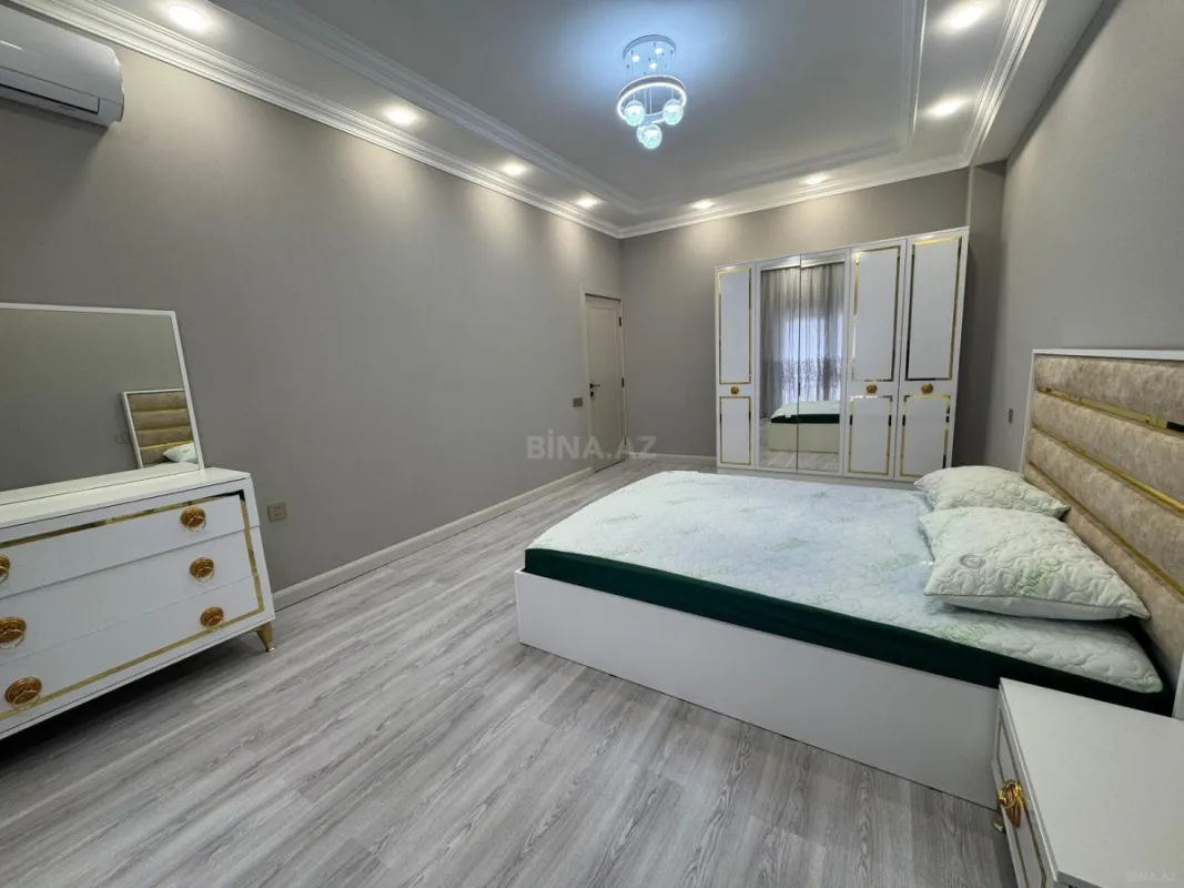 Kirayə verilir 3 otaqlı mənzil 130 m²