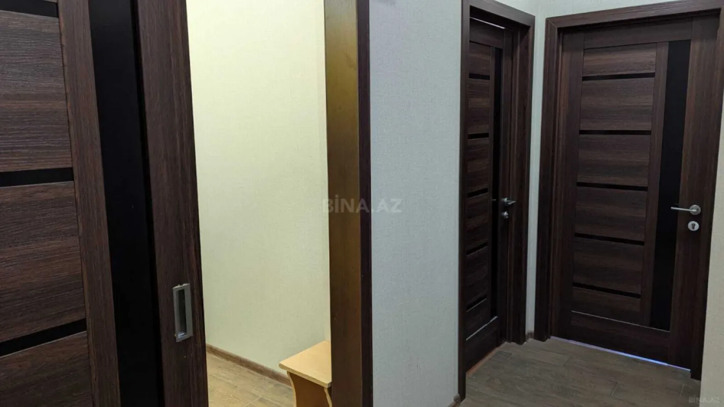 Kirayə verilir 2 otaqlı mənzil 67 m²