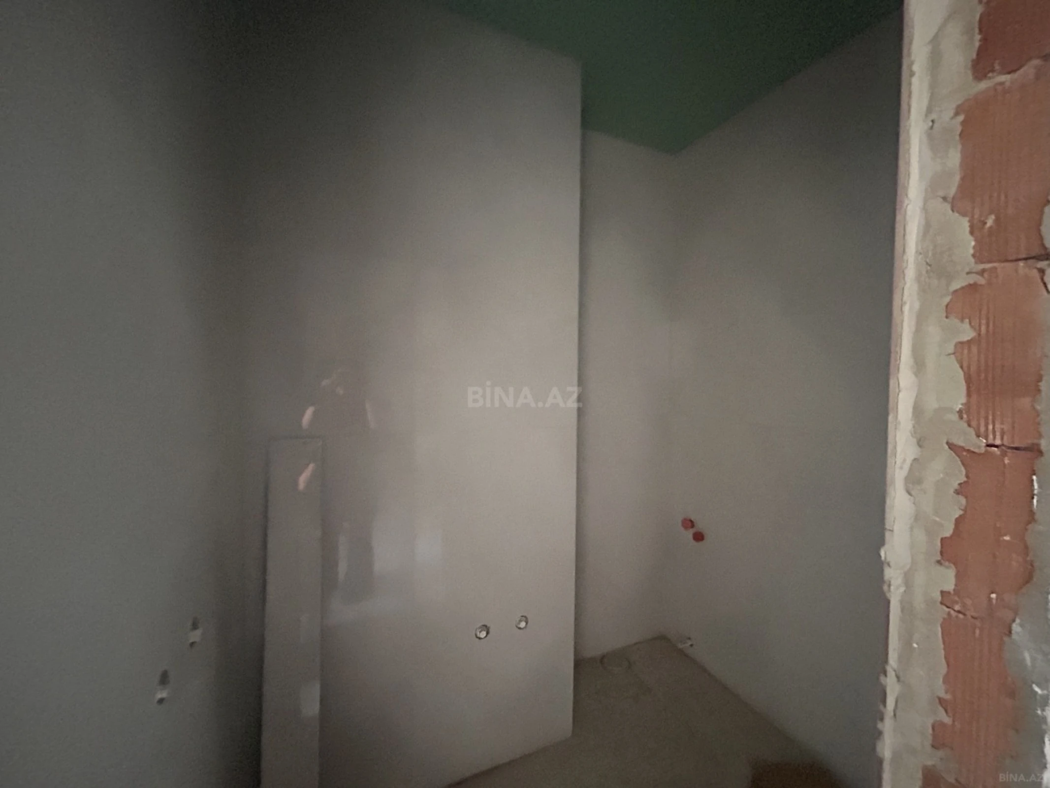 Satılır 2 otaqlı mənzil 63.9 m²
