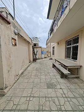 Satılır 6 otaqlı həyət evi 200 m²