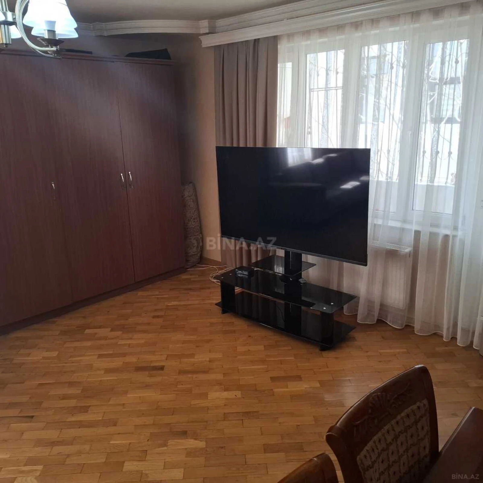 Satılır 3 otaqlı mənzil 89 m²