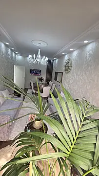 Satılır 6 otaqlı həyət evi 200 m²