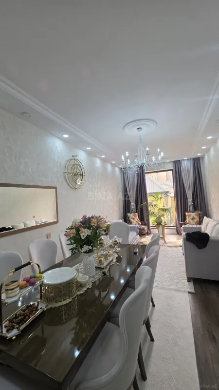 Satılır 6 otaqlı həyət evi 200 m²
